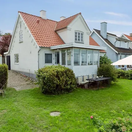 Merete - 50m From The Sea By Interhome Feriehus