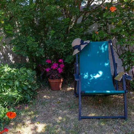 Merete - 50m From The Sea By Interhome