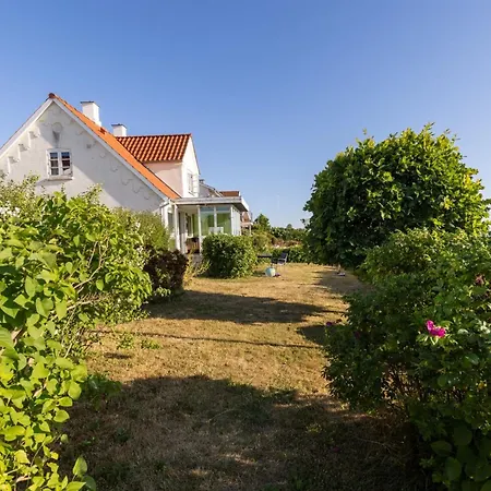 Merete - 50m From The Sea By Interhome *