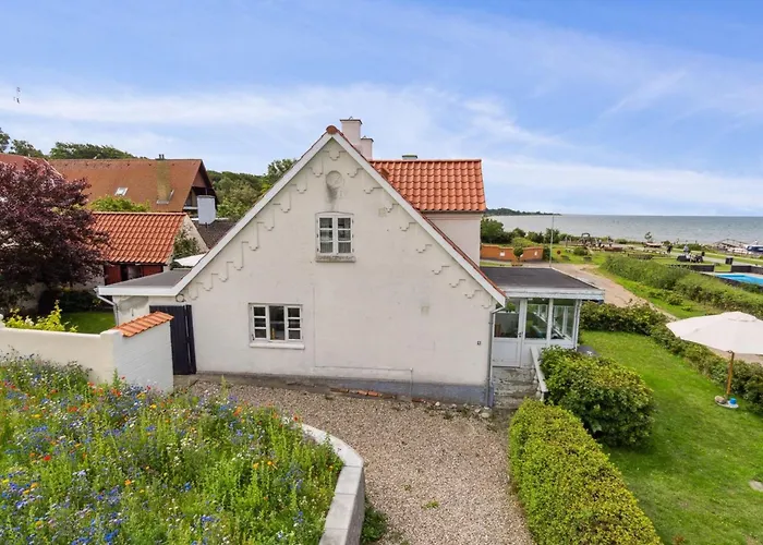 Merete - 50m From The Sea By Interhome Tranekær