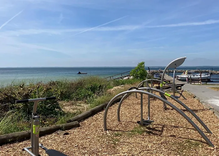 Merete - 50m From The Sea By Interhome